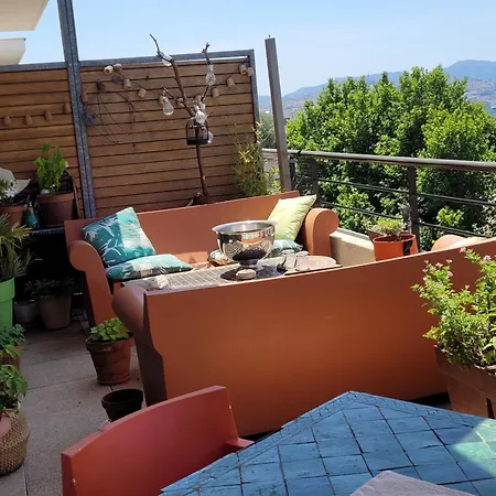 Daire Autrement Dans Calme Avec Vue Sur Marsilya